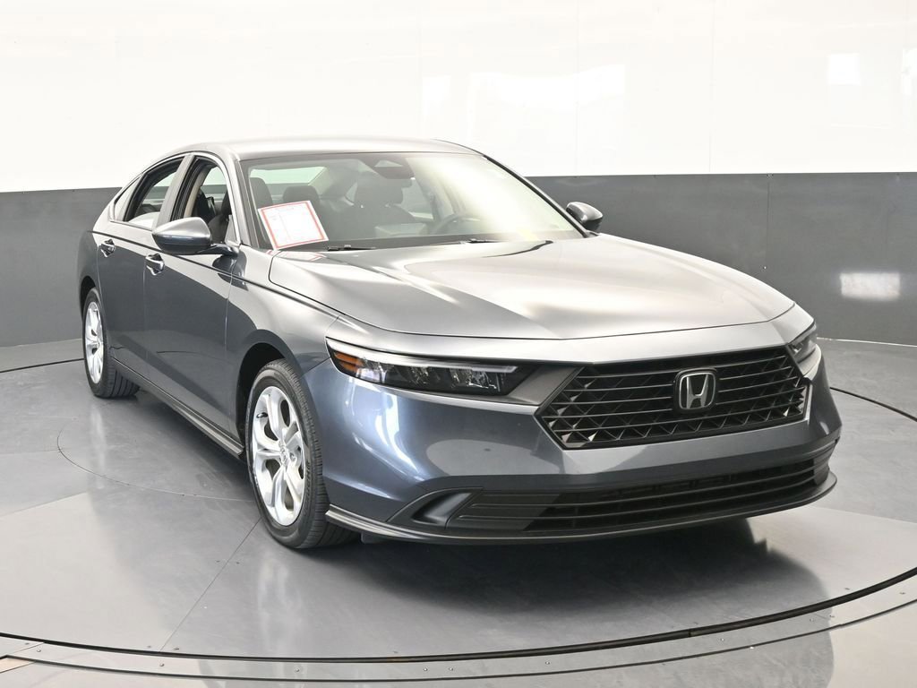Used 2024 Honda Accord LX image 9
