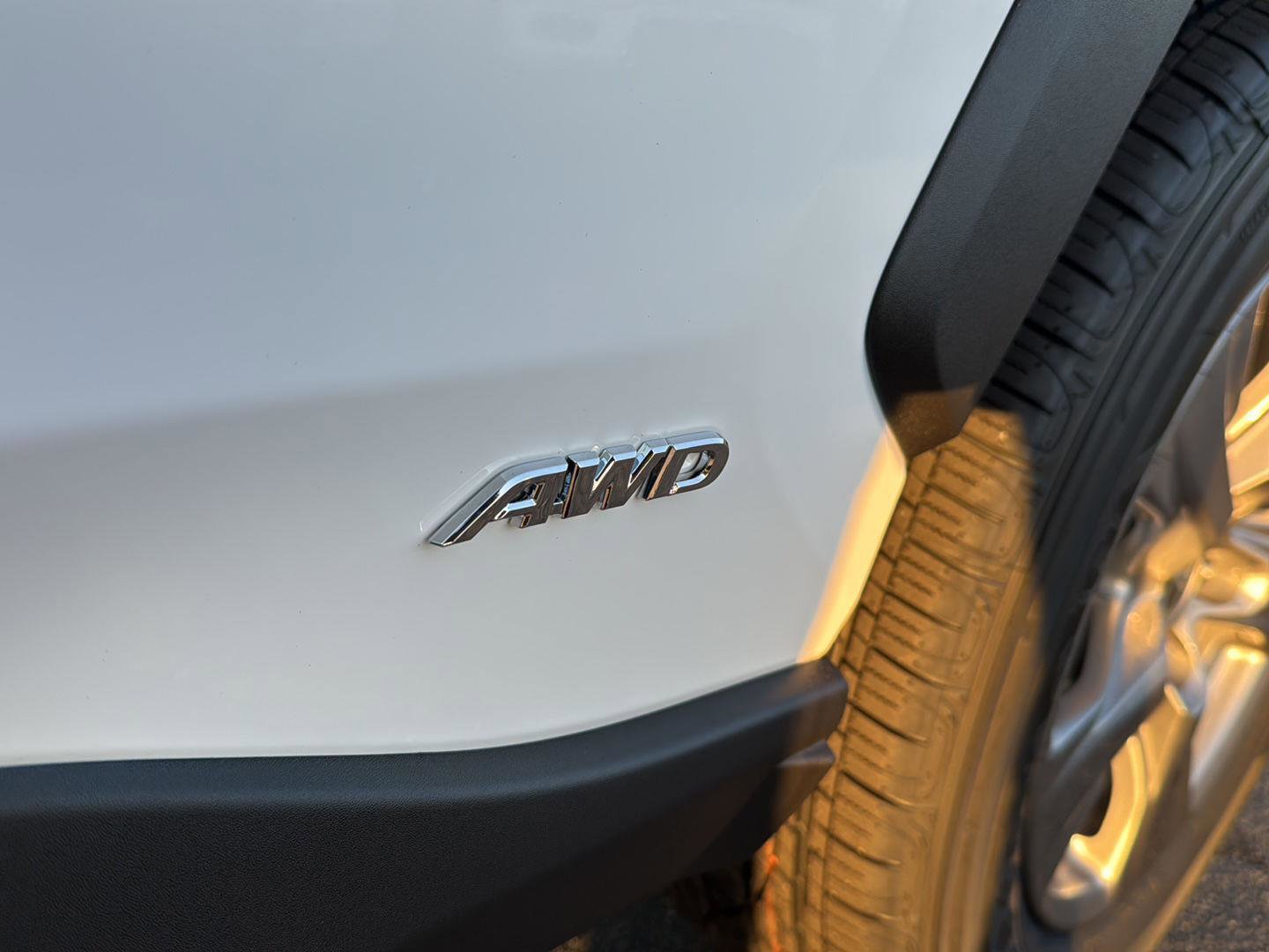 New 2025 Toyota RAV4 XLE image 31