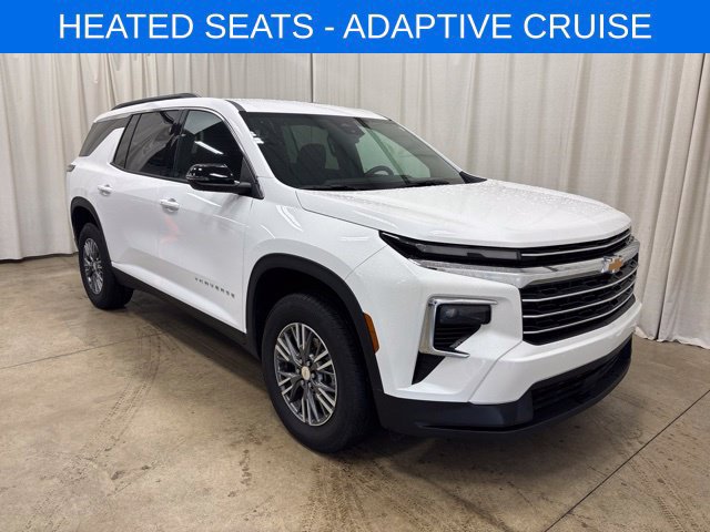 Used 2026 Chevrolet Traverse LT FWD image 1