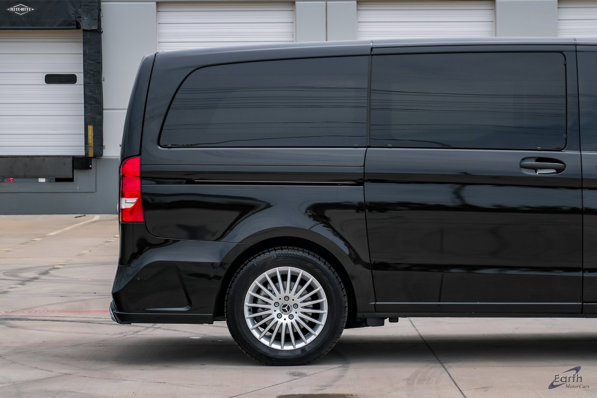 Used 2023 Mercedes-Benz Metris Passenger image 17