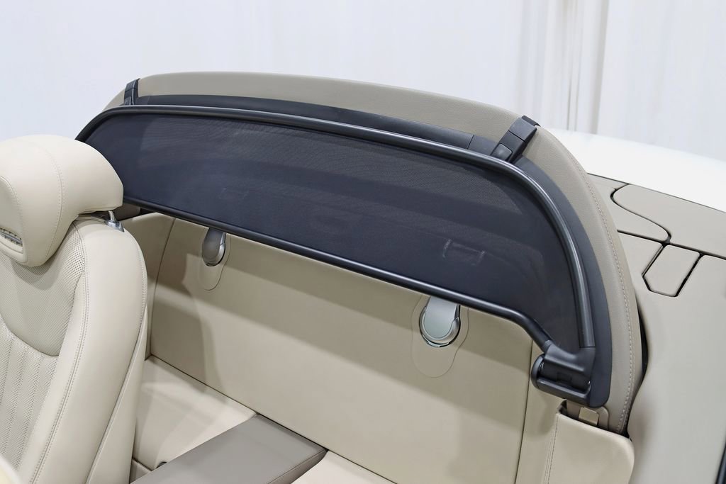 Used 2011 Mercedes-Benz SL 550 image 23