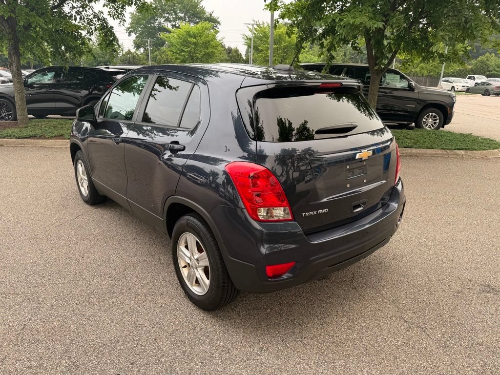 Used 2019 Chevrolet Trax LS w/ Tint and Cruise Package AWD/4WD image 3