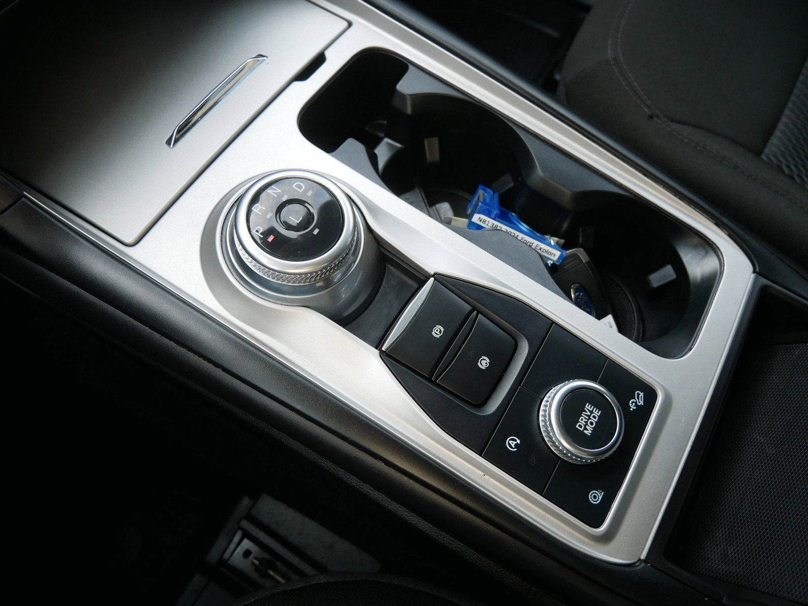 Used 2024 Ford Explorer XLT w/ Class IV Trailer Tow Package image 19