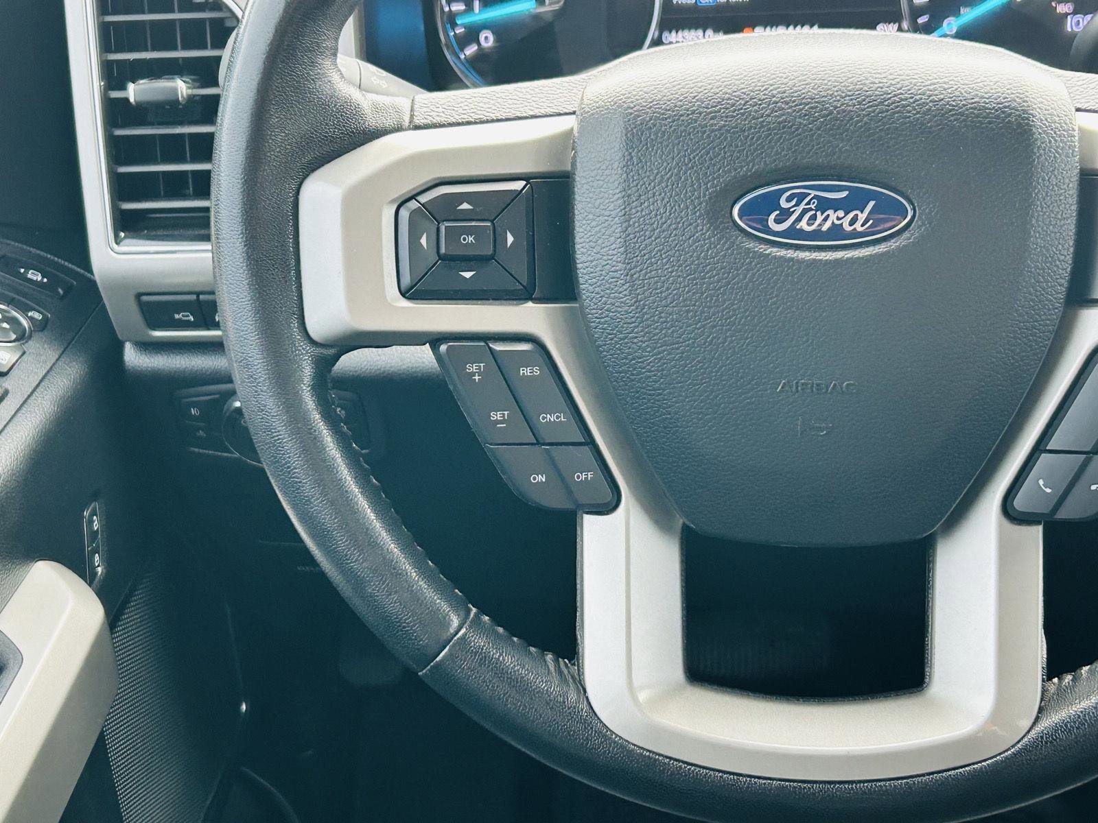 Used 2019 Ford F250 Lariat w/ Chrome Package AWD/4WD image 19