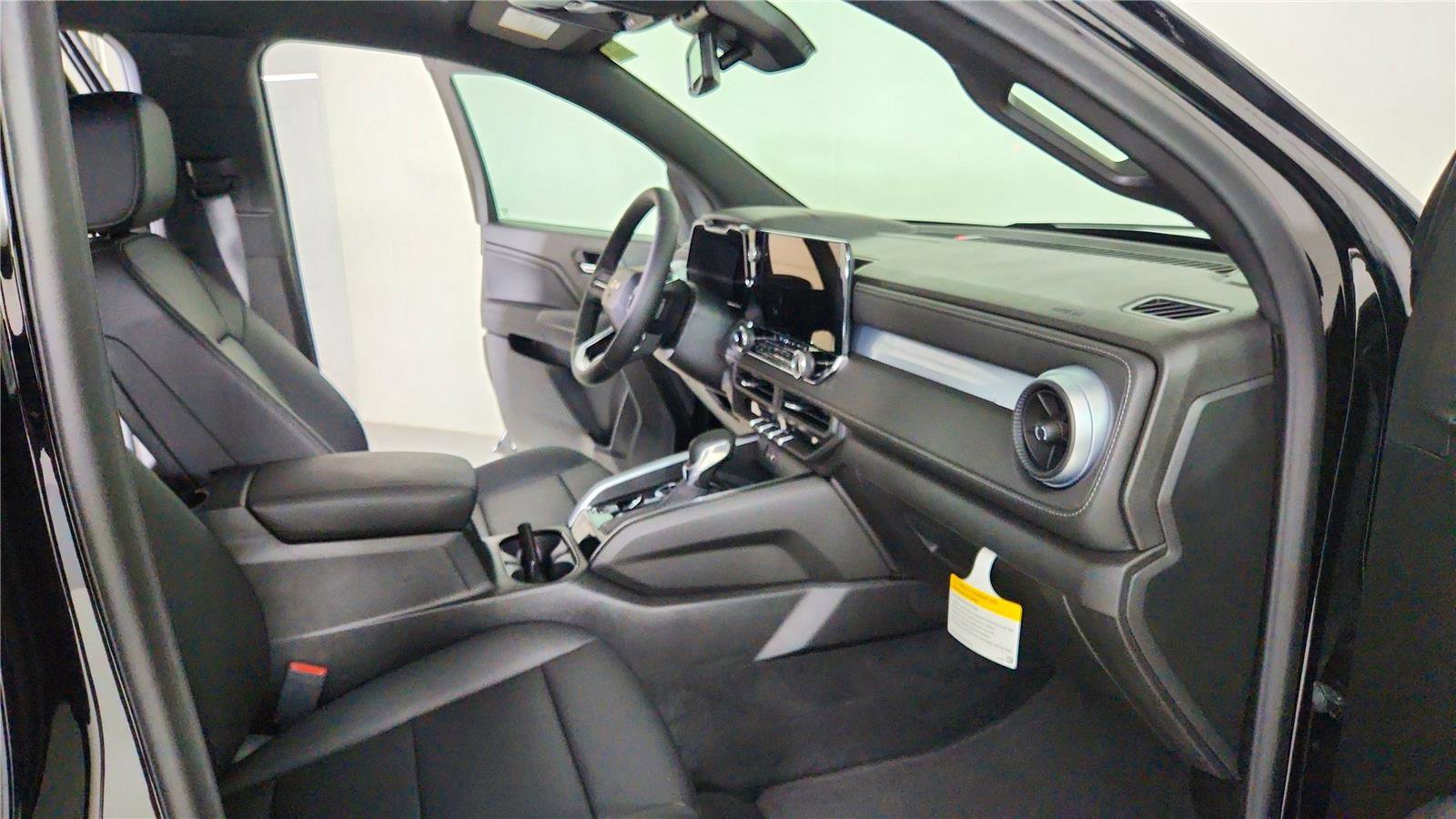 New 2026 Chevrolet Colorado LT w/ LT Convenience Package image 36