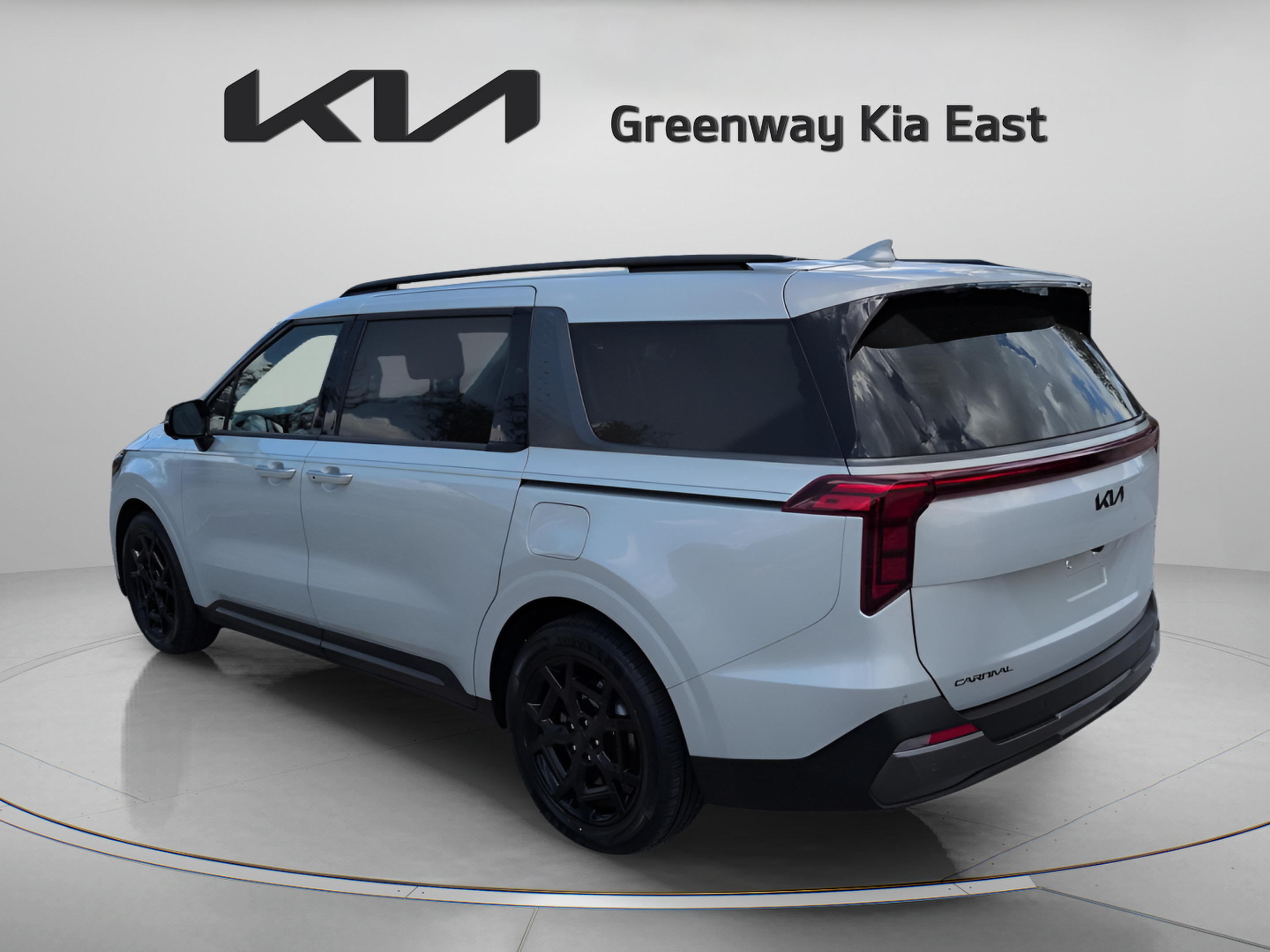 Certified 2025 Kia Carnival SX w/ SX Dark Edition Package FWD image 8