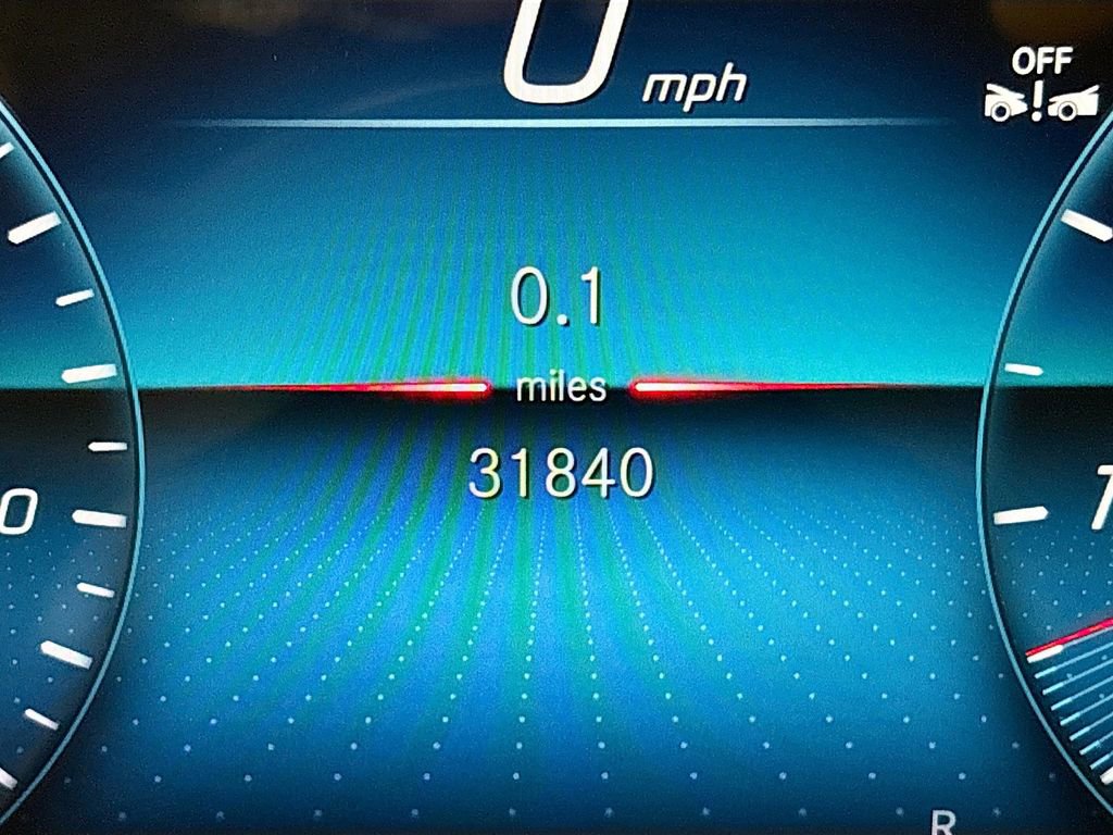 Used 2023 Mercedes-Benz GLS 450 4MATIC image 11