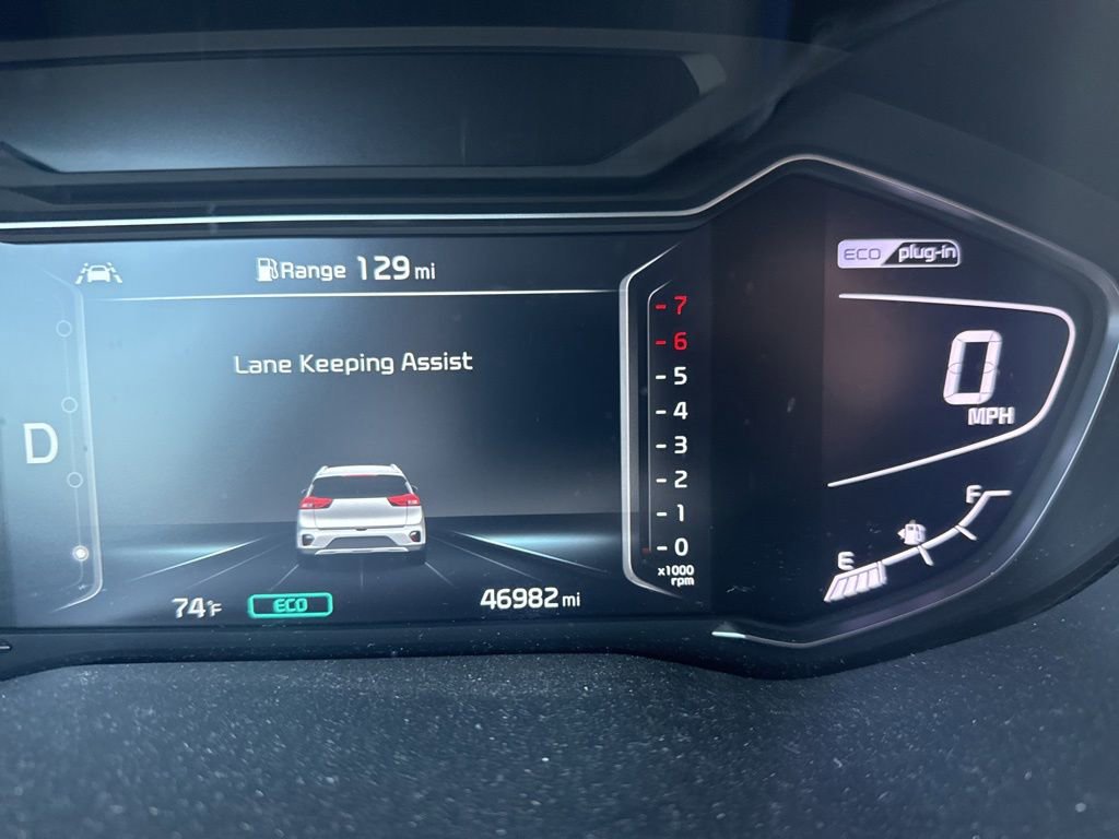 Used 2020 Kia Niro EX Premium FWD image 29