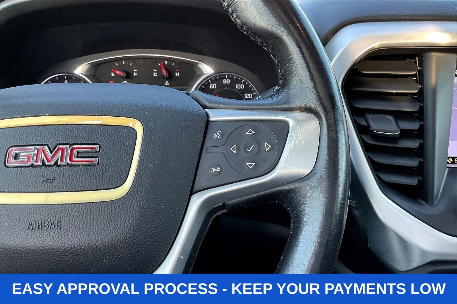 Used 2019 GMC Acadia SLT AWD/4WD image 16