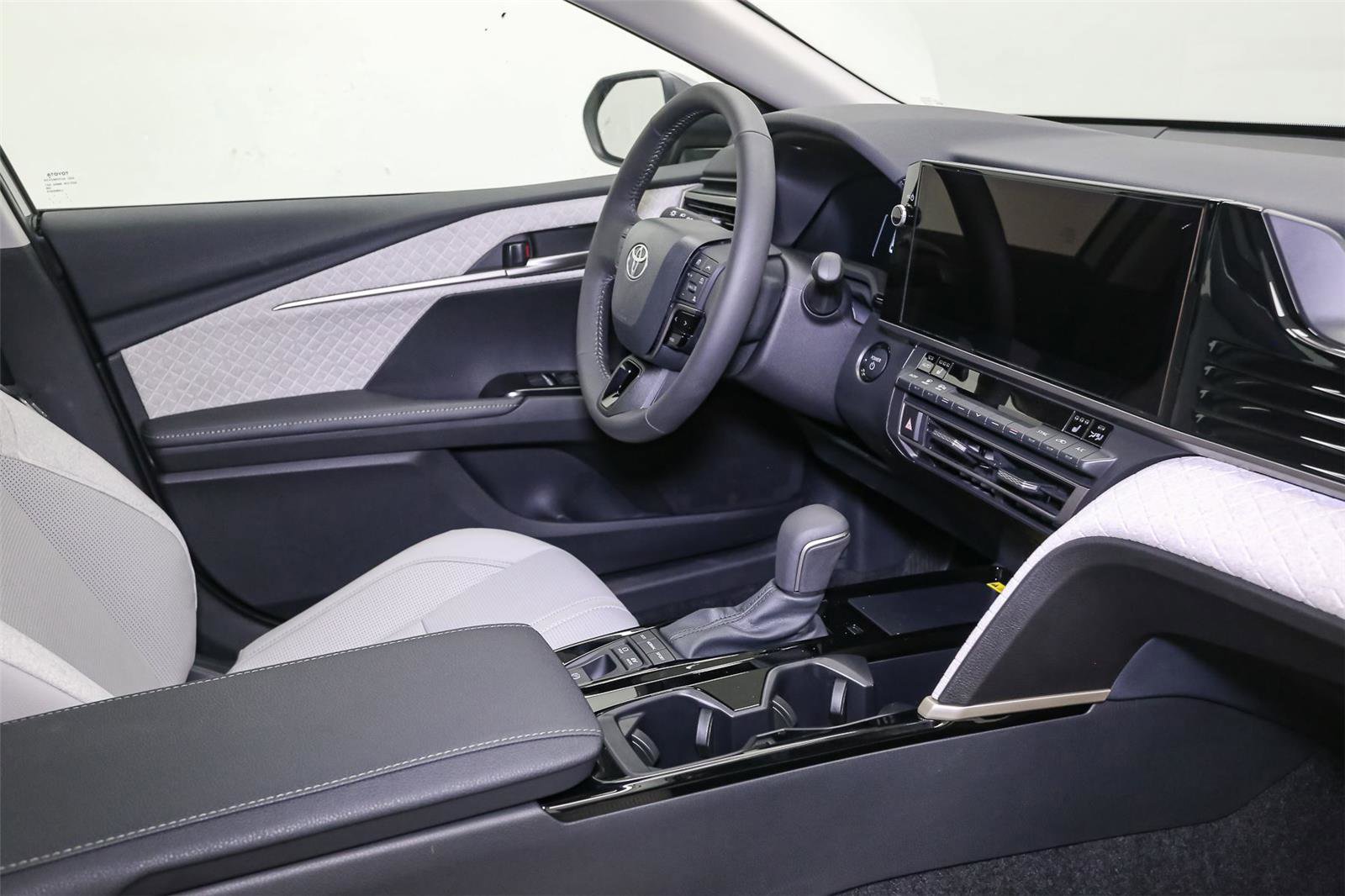 New 2026 Toyota Camry XLE image 15