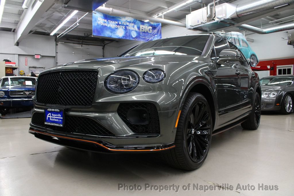 Used 2022 Bentley Bentayga Speed AWD/4WD image 2