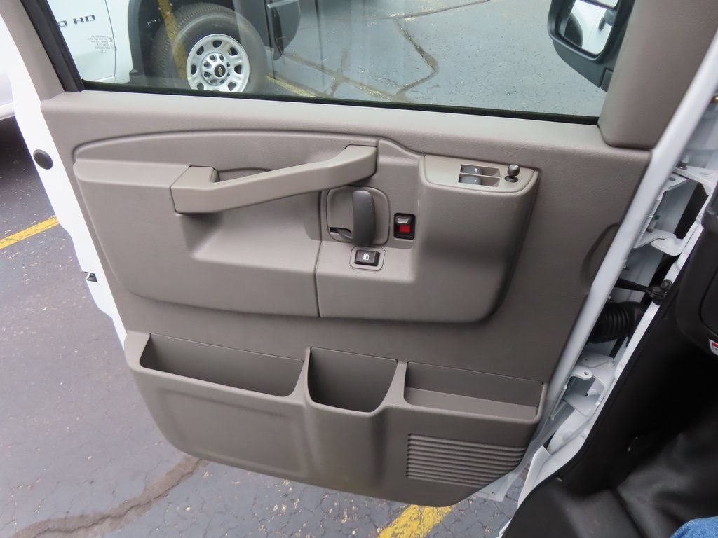 New 2025 Chevrolet Express 3500 w/ Power Convenience Package RWD image 27