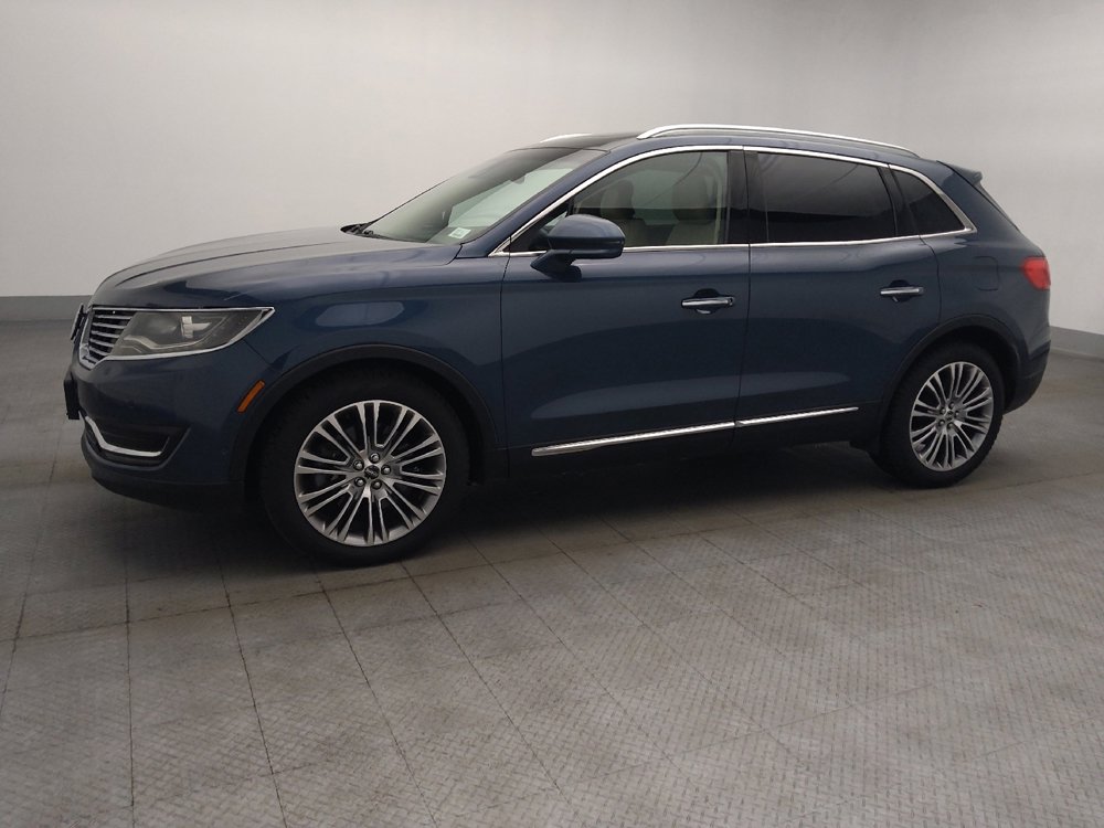 Used 2016 Lincoln MKX Reserve w/ Technology Package FWD image 2