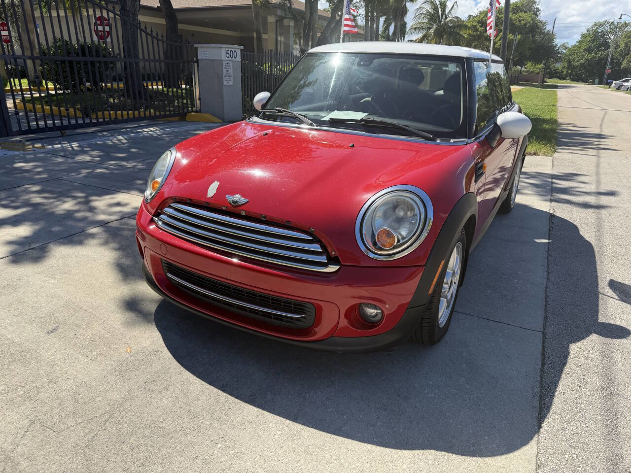 Used 2013 MINI Cooper Hardtop w/ Premium Pkg 2 image 3