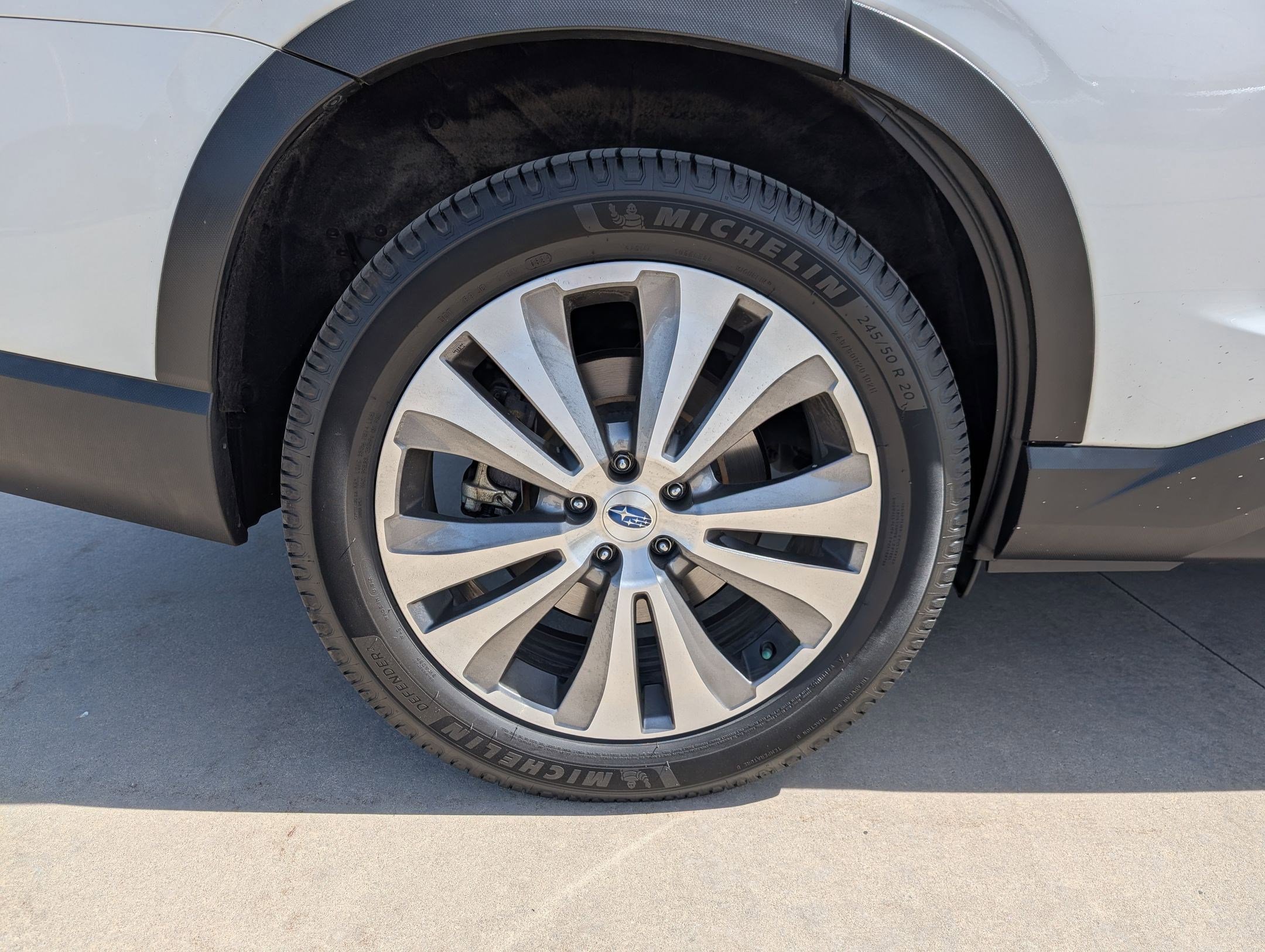 Used 2020 Subaru Ascent Limited w/ Popular Package #3 AWD/4WD image 12