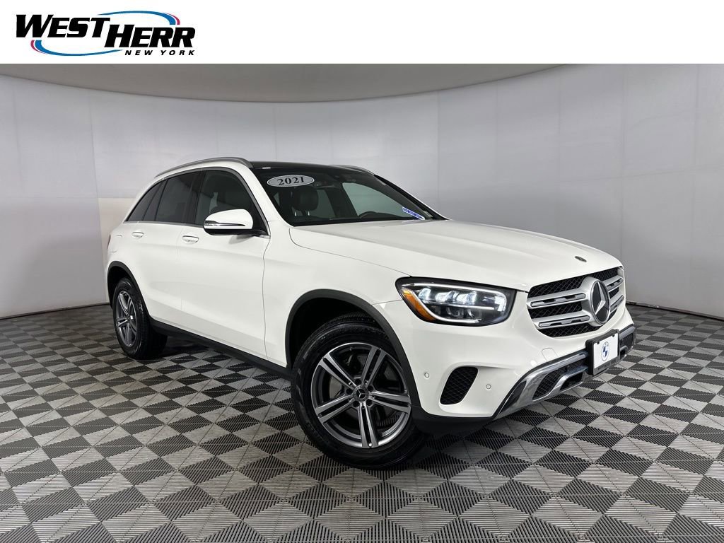 Used 2021 Mercedes-Benz GLC 300 4MATIC image 1