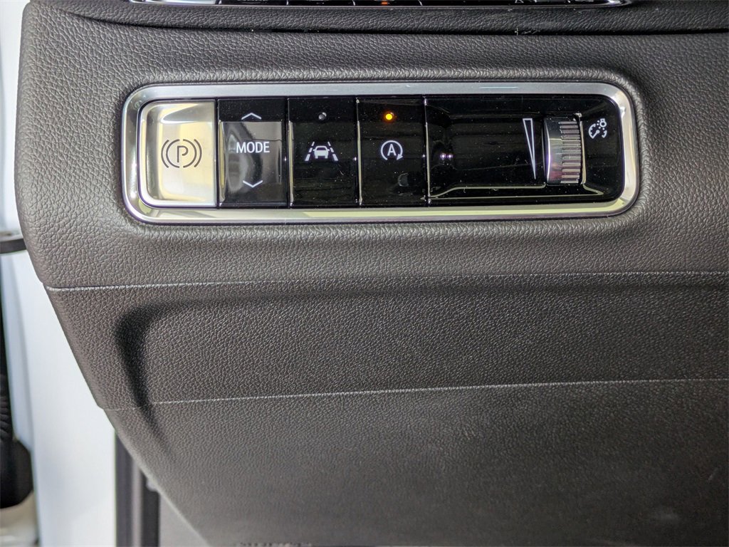 New 2025 Buick Envision Sport Touring image 21