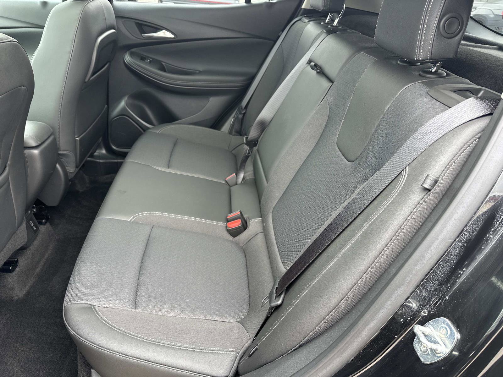 Certified 2023 Buick Encore GX Select w/ Experience Buick Package image 11