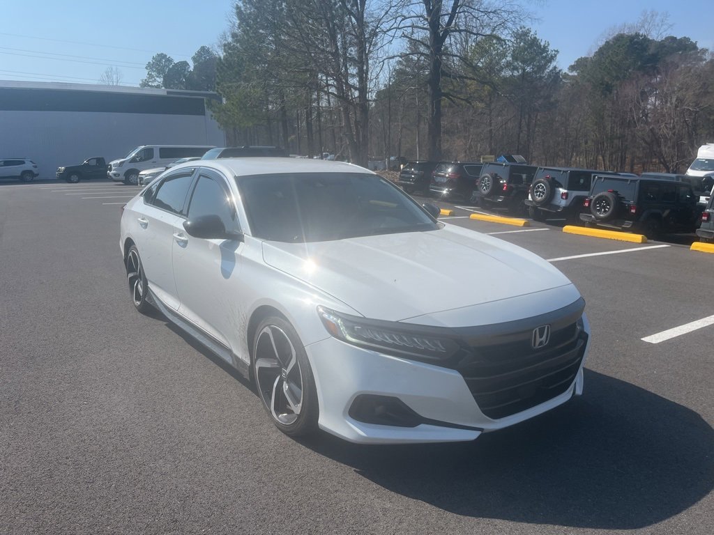 Used 2022 Honda Accord Sport image 3