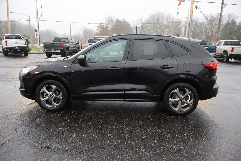 Used 2023 Ford Escape ST-Line image 36