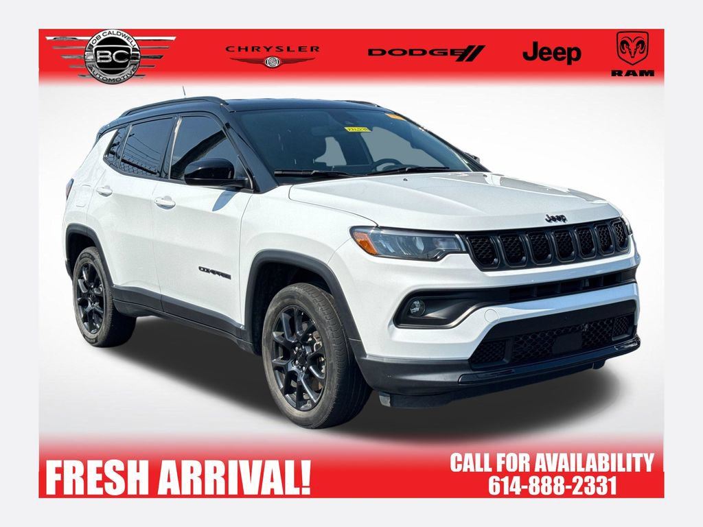 Used 2024 Jeep Compass Latitude w/ Convenience Group AWD/4WD video 1