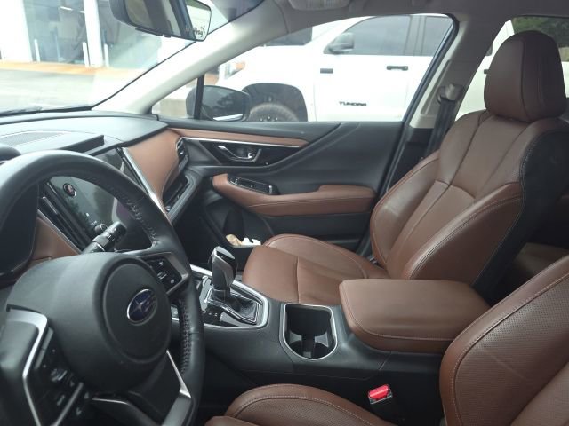 Used 2022 Subaru Outback Touring AWD/4WD image 10