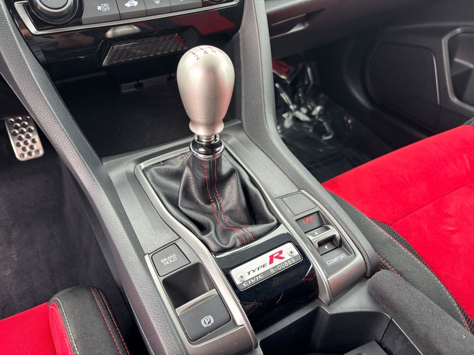 Used 2017 Honda Civic Type R image 30