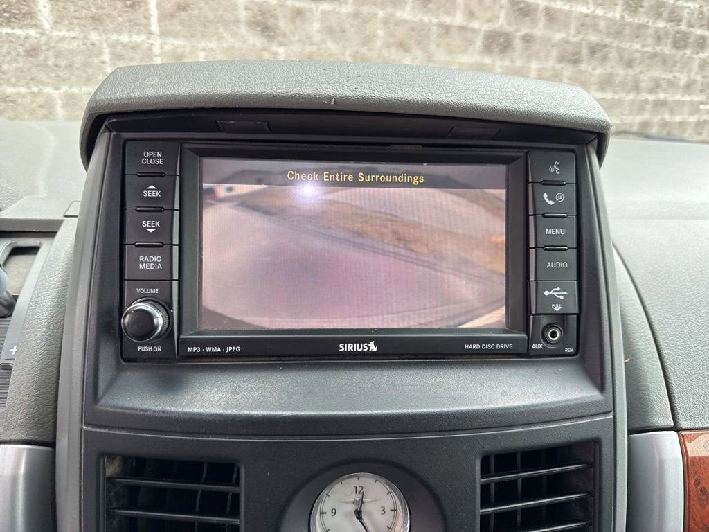 Used 2008 Chrysler Town & Country Touring image 18