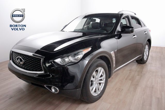 Used 2017 INFINITI QX70 AWD w/ Premium Package