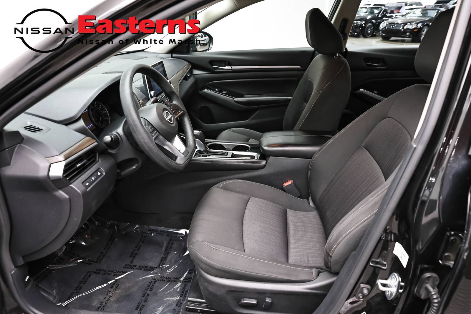 Used 2023 Nissan Altima 2.5 SV FWD image 14