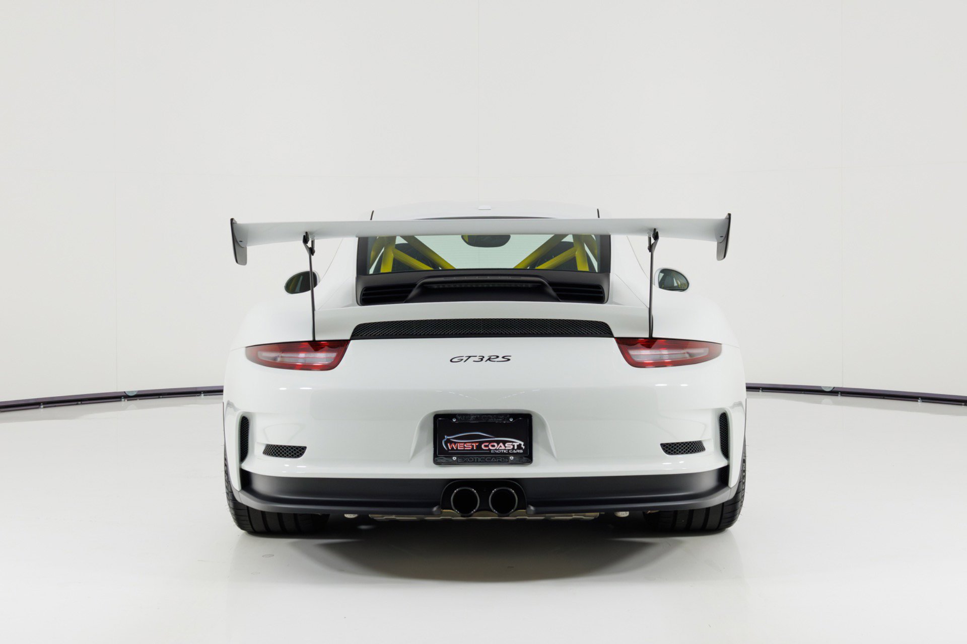 Used 2016 Porsche 911 GT3 RS image 4