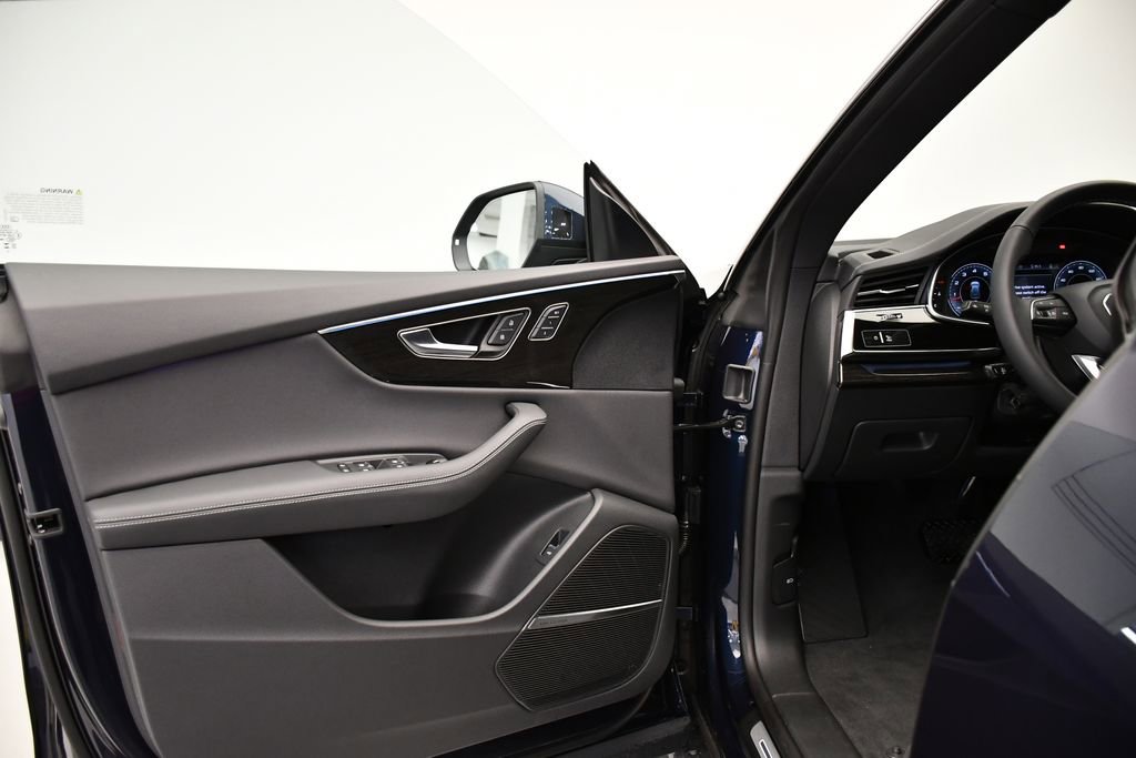 New 2026 Audi Q8 Premium Plus image 32