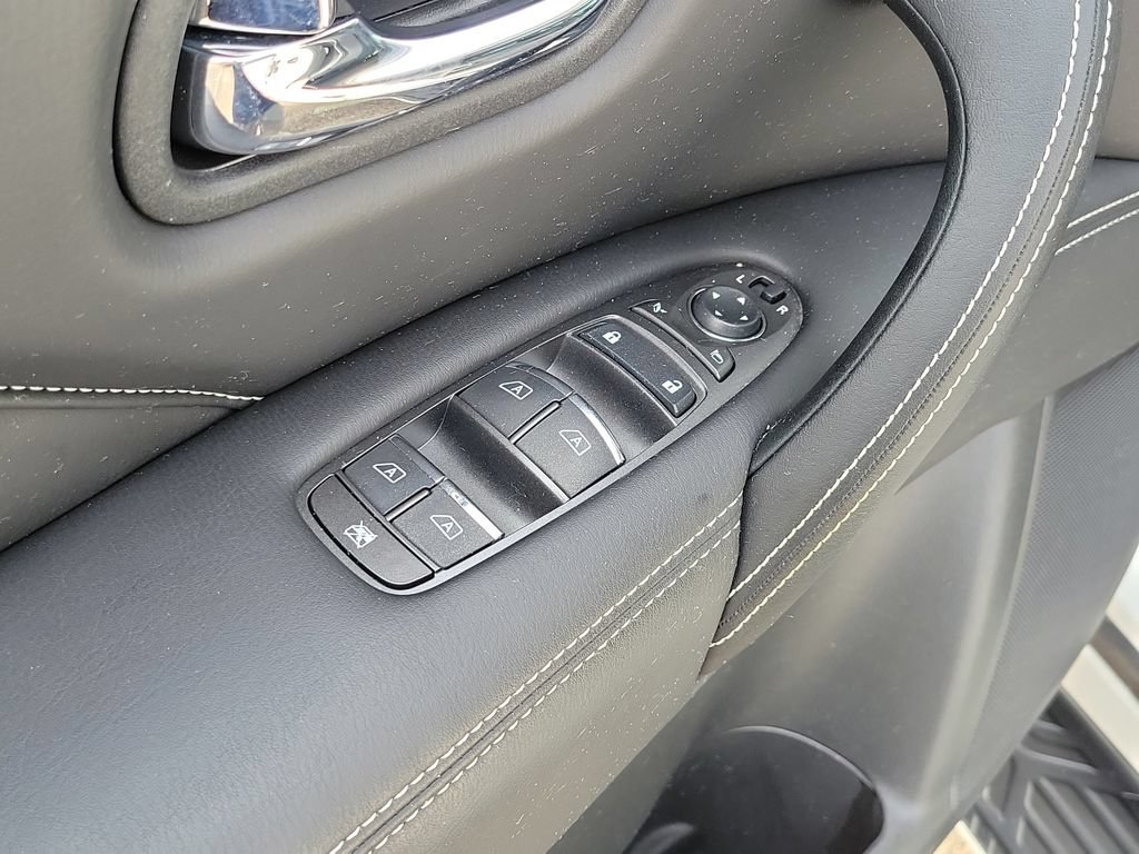 Used 2024 INFINITI QX80 Premium Select w/ Cargo Package AWD/4WD image 23