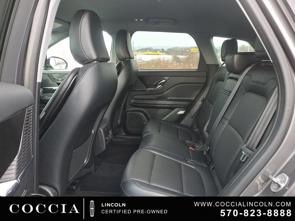 Certified 2022 Lincoln Corsair AWD w/ Equipment Group 101A image 10