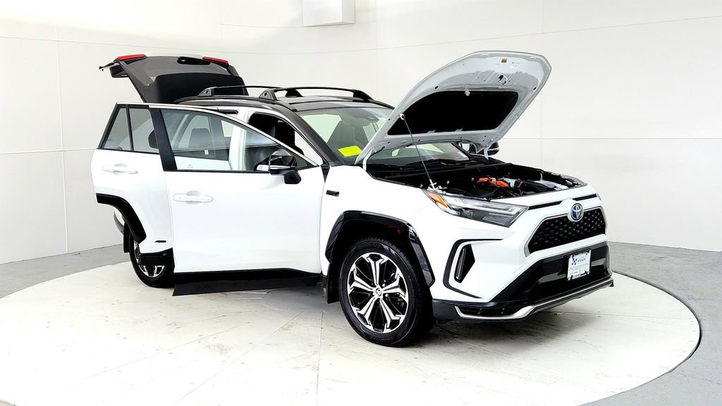Certified 2023 Toyota RAV4 XSE w/ Weather Package AWD/4WD image 12