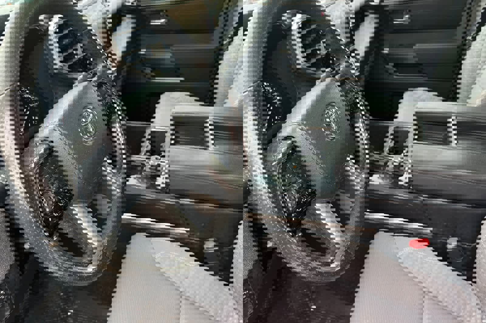 Used 2022 Toyota Tundra SR5 image 12