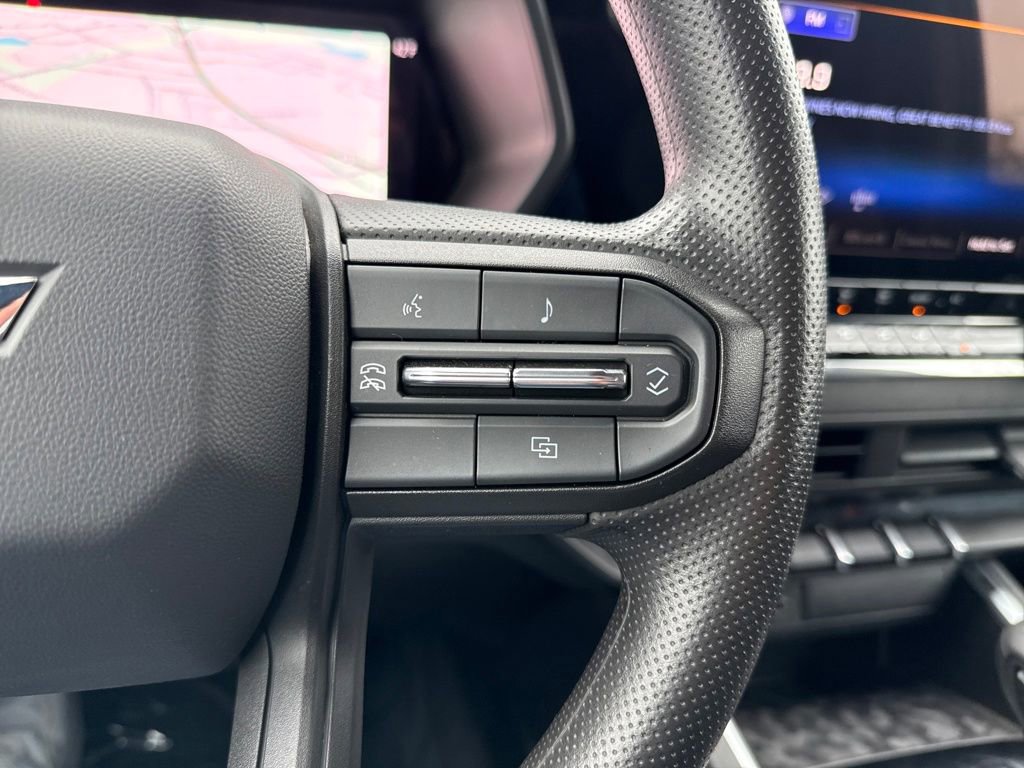 Used 2025 Chevrolet Colorado W/T image 25