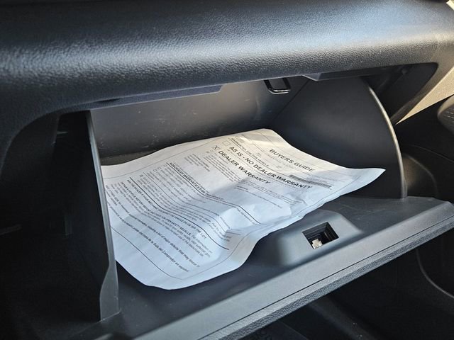 Used 2024 Chevrolet Trax LS image 18