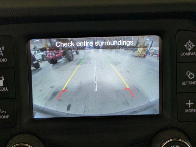 Used 2018 Jeep Wrangler Unlimited Sport S AWD/4WD image 21