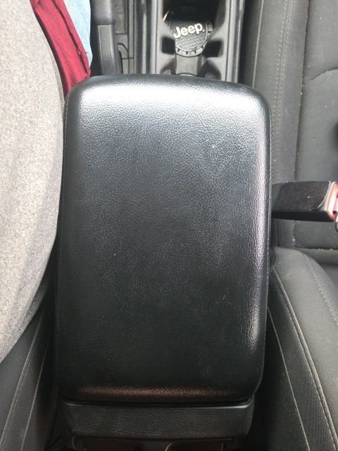 Used 2018 Jeep Wrangler Unlimited Sport S image 28