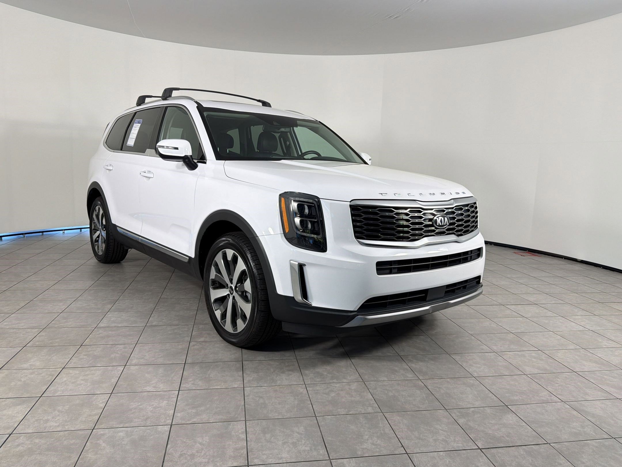 Used 2021 Kia Telluride EX w/ EX Premium Package image 7