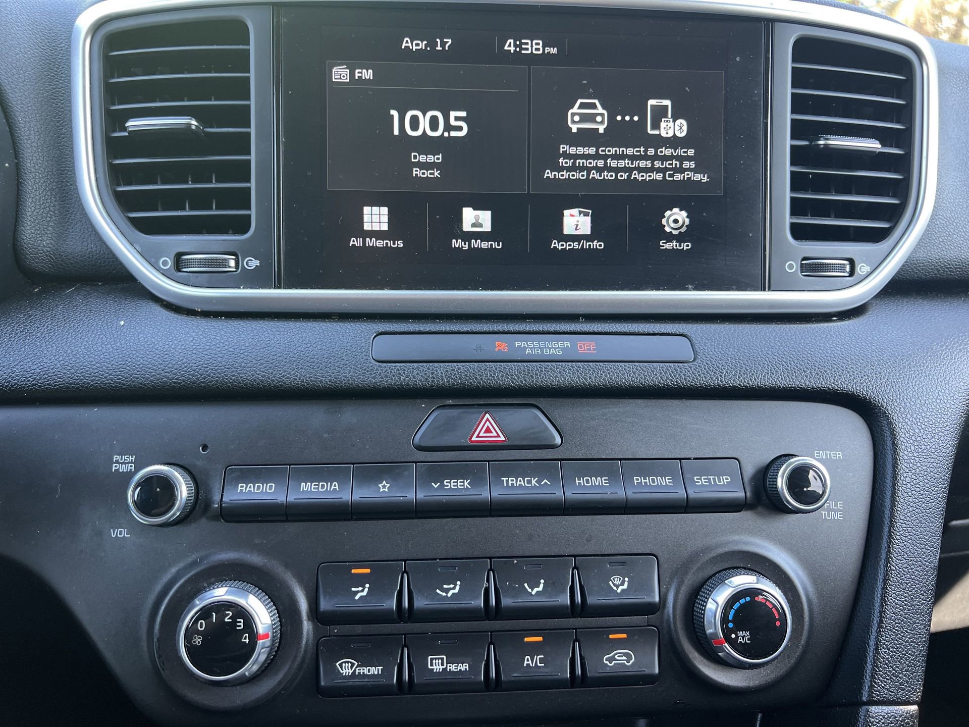 Used 2022 Kia Sportage LX image 5