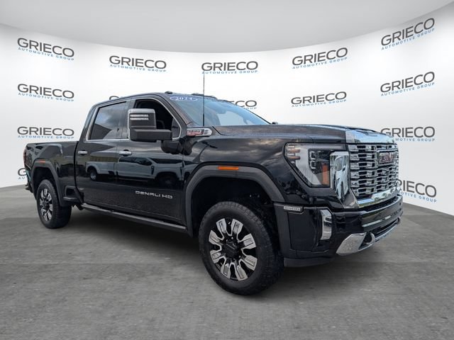 Used 2024 GMC Sierra 2500 Denali w/ Denali Reserve Package AWD/4WD image 1