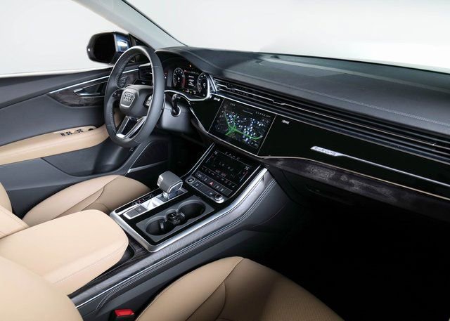 New 2025 Audi Q8 Premium Plus image 3