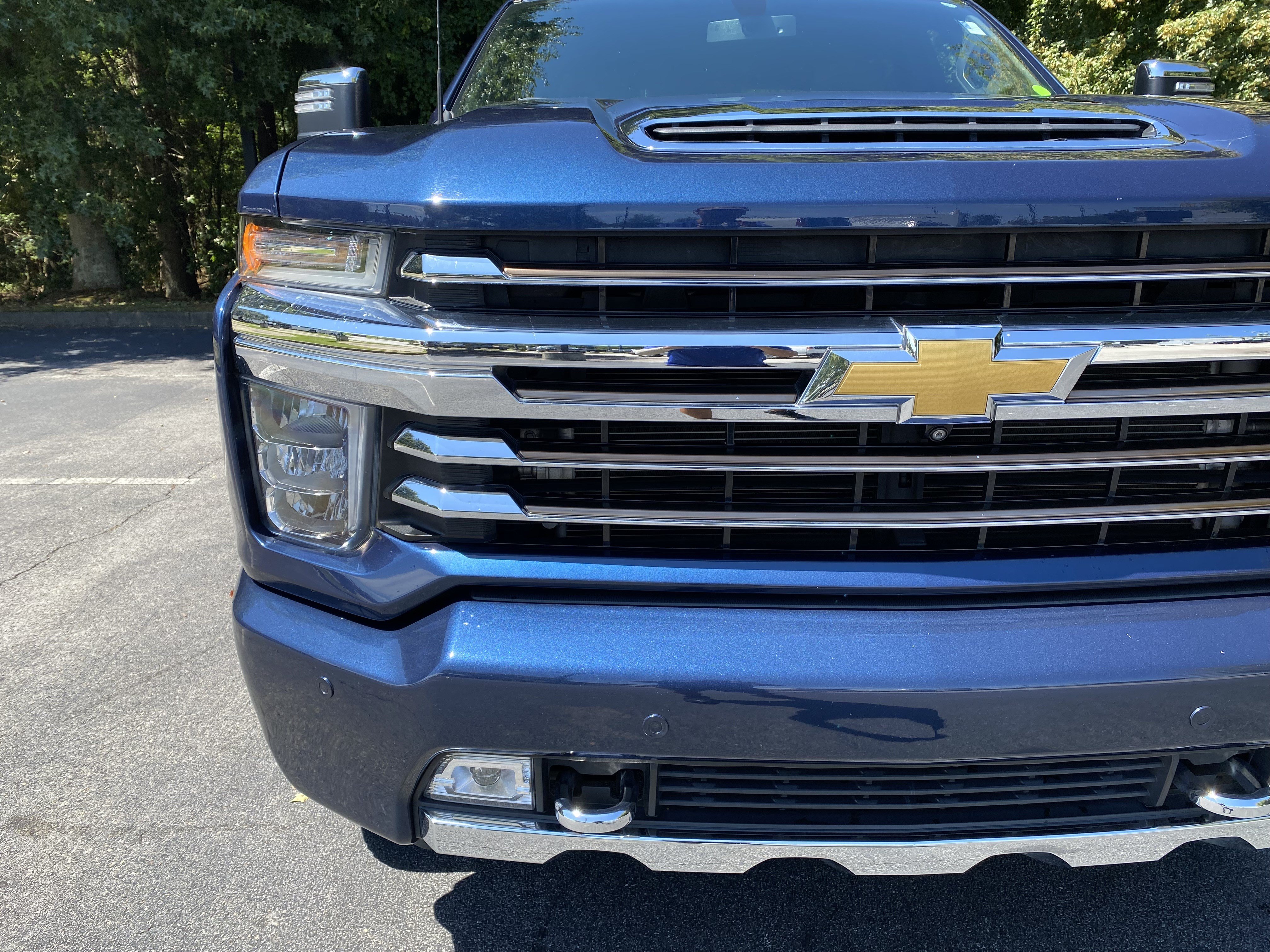 Used 2022 Chevrolet Silverado 2500 High Country AWD/4WD image 15
