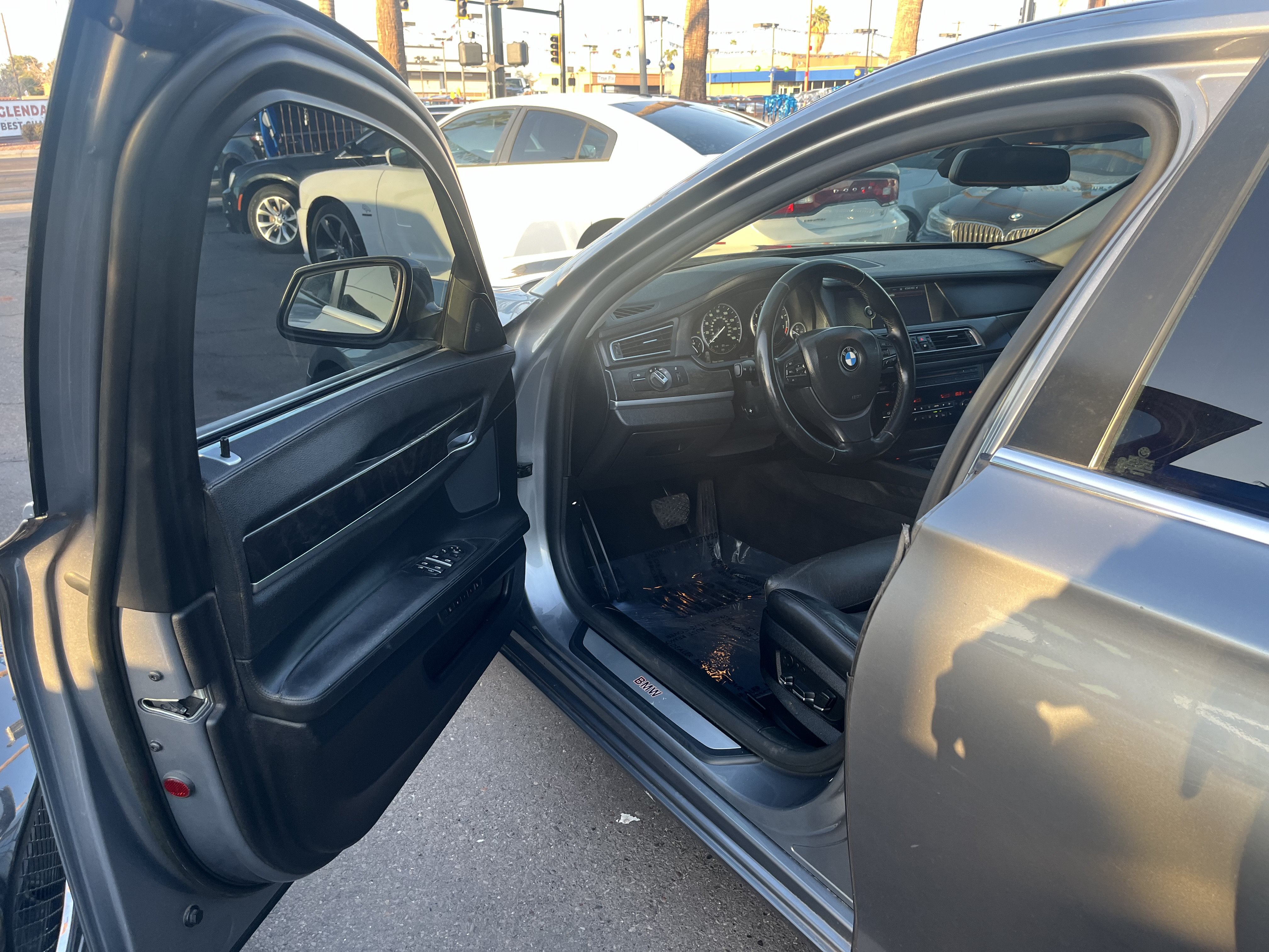 Used 2012 BMW 750Li RWD image 9