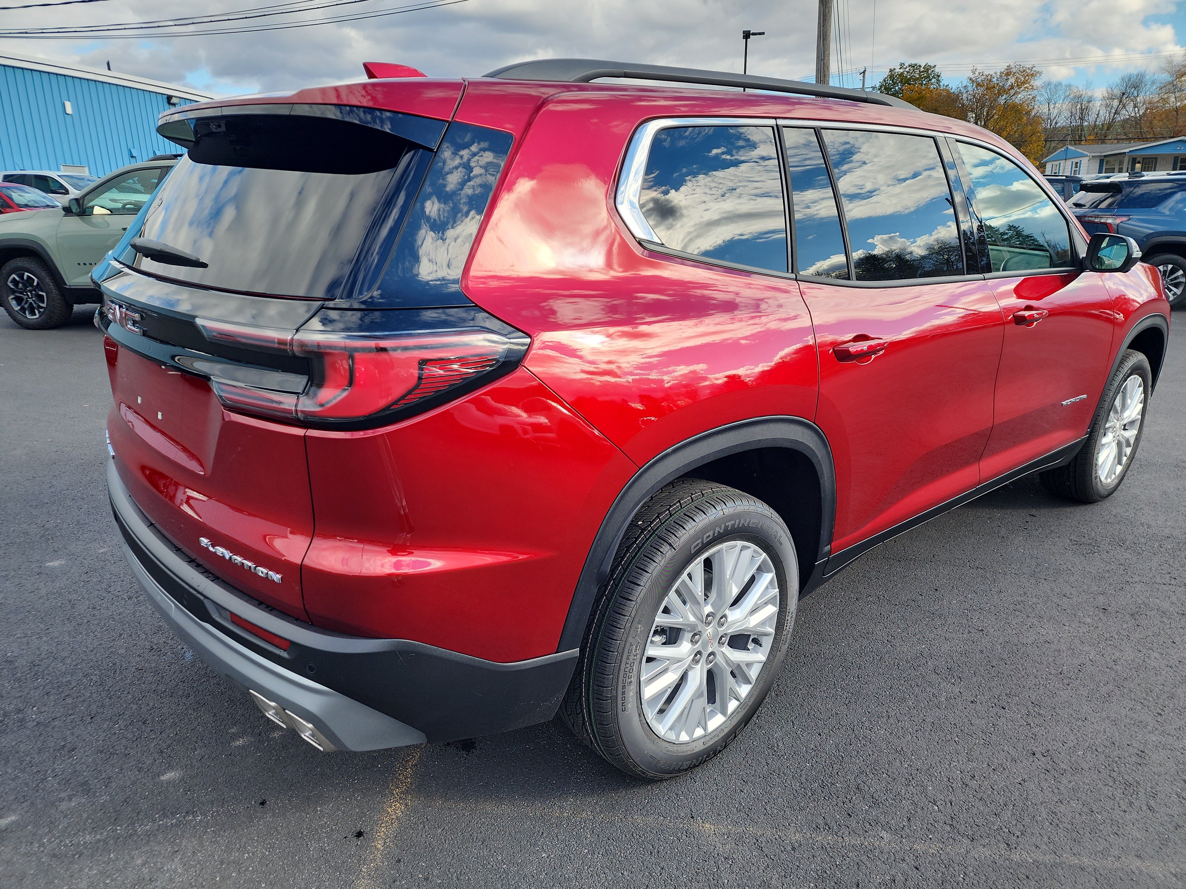 New 2026 GMC Acadia Elevation w/ Elevation Premium Package AWD/4WD image 8