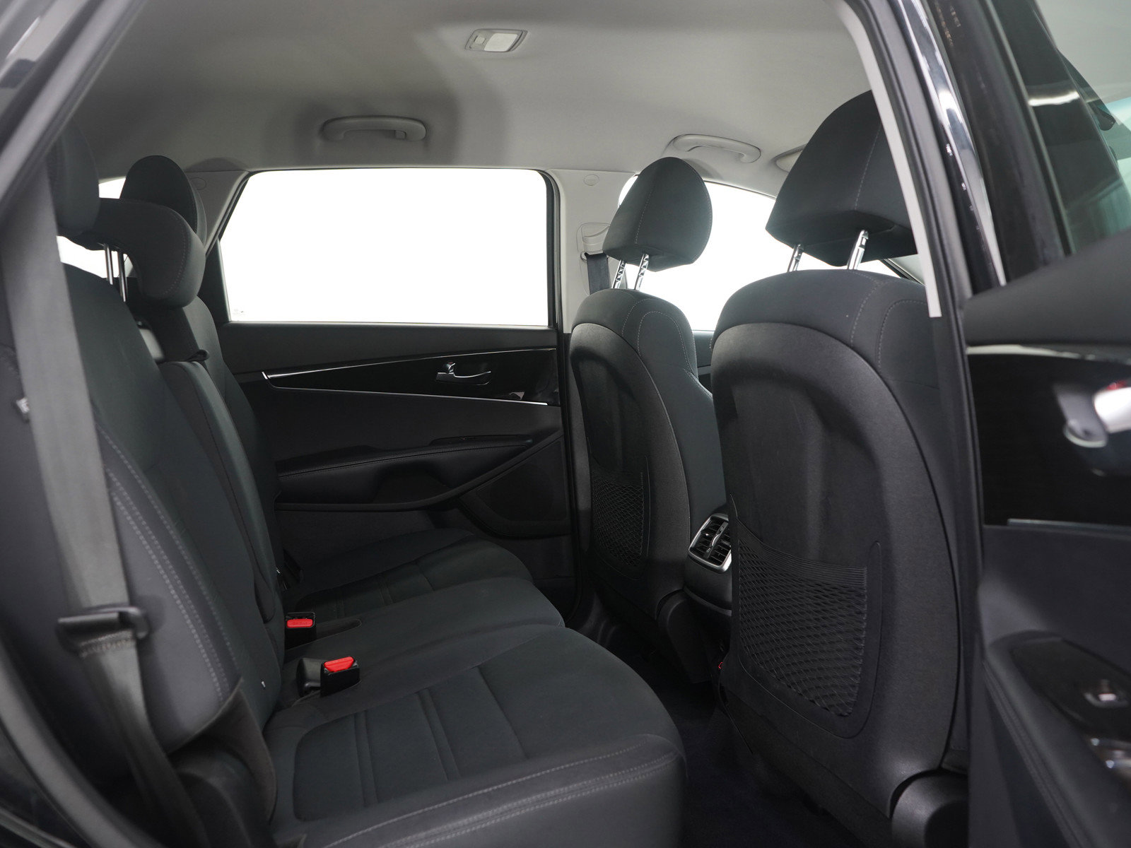 Used 2019 Kia Sorento S image 13