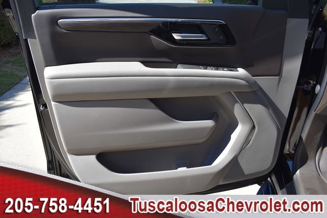 New 2026 Chevrolet Suburban LS image 13