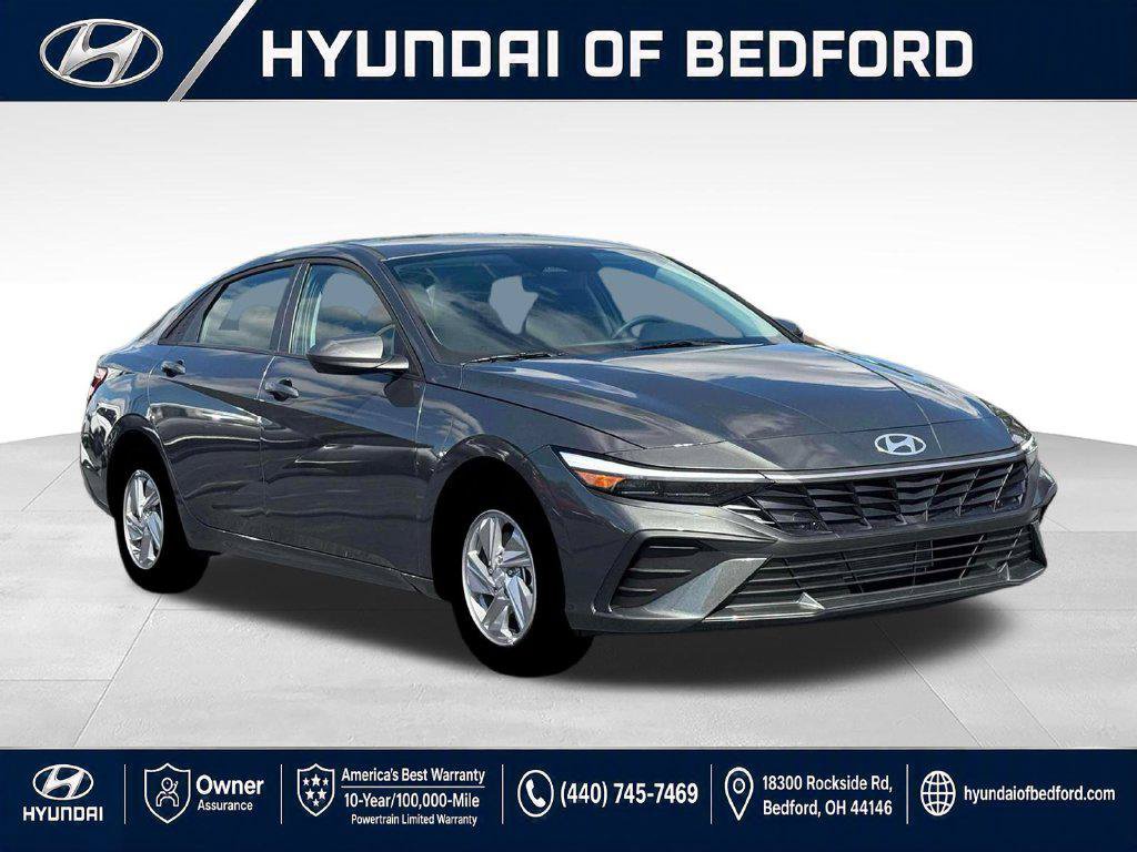 New 2026 Hyundai Elantra SE FWD image 13